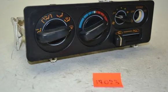 Mitsubishi Pajero Climate control unit 