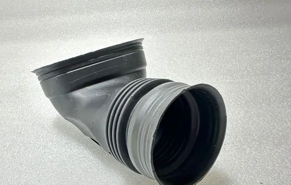 Renault Trafic III (X82) Air intake duct part 165558534R PPEPDM 118182