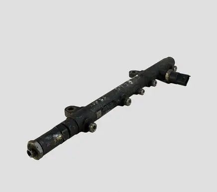 Renault Espace IV Fuel main line pipe 8200347176 036451L4 0445214024