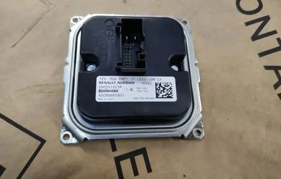 Renault Talisman Voltage converter/converter module 