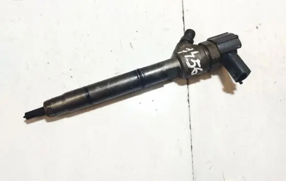 Hyundai i30 Fuel injector 0445110320 338602a900