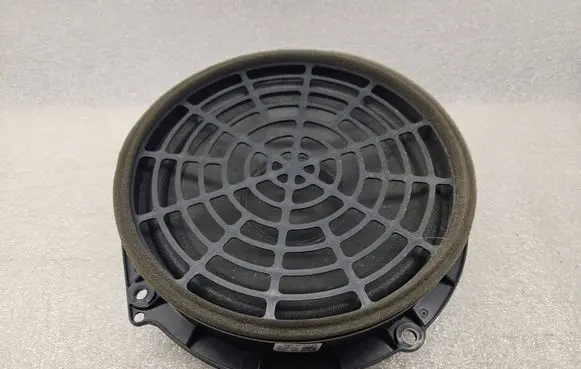 Audi A7 S7 4G Front door speaker 4G2035415