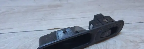 Volvo S80 Electric window control switch 9476695