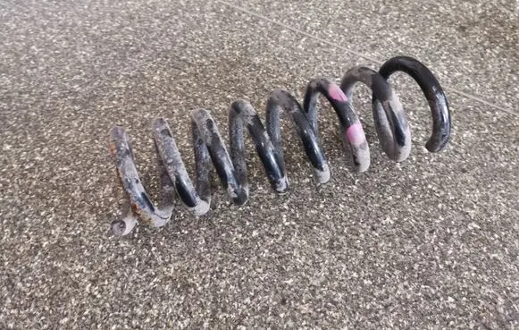 Mercedes-Benz C W204 Rear coil spring