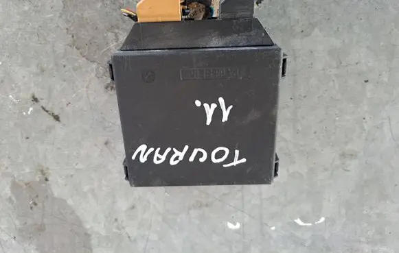 Volkswagen Golf V Parking PDC control unit/module 1K0919283A 1039E00479 0263004065