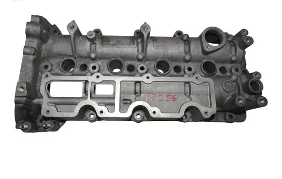 Jaguar XE Rocker cam cover G4D3-6J011-BB