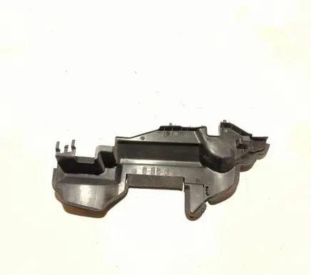 Lexus CT 200H Intercooler air guide/duct channel 5329376010