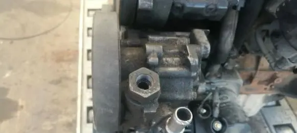 Peugeot 406 Power steering pump 9633817580 7692355150