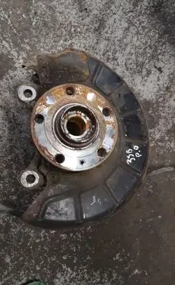 Skoda Superb B6 (3T) Front wheel hub