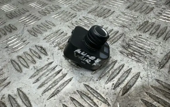 Audi A4 S4 B8 8K Wing mirror switch 8K09595656