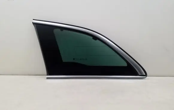 Opel Insignia A Rear side window