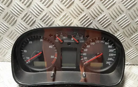 Volkswagen Golf IV Speedometer (instrument cluster) 1J0920805H 110080076008