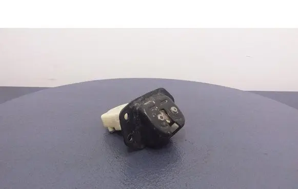 Nissan X-Trail T30 Tailgate/trunk/boot lock/catch/latch 