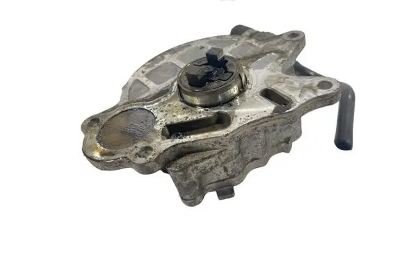 Audi A4 S4 B8 8K Vacuum pump 03L145100f