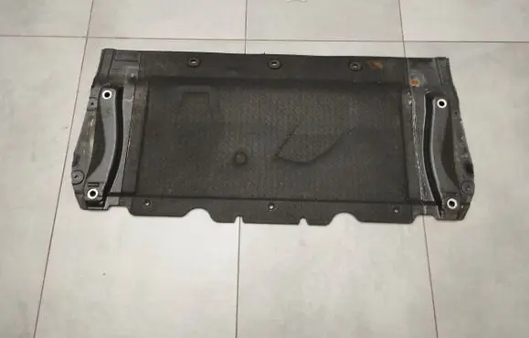 Audi A7 S7 4G Engine splash shield/under tray 4G0863821