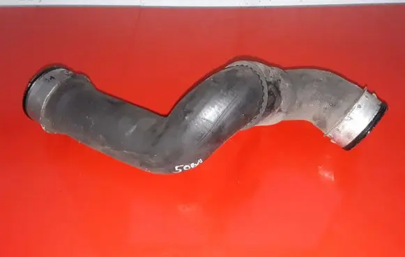 Mercedes-Benz C W203 Intercooler hose/pipe NOCODE