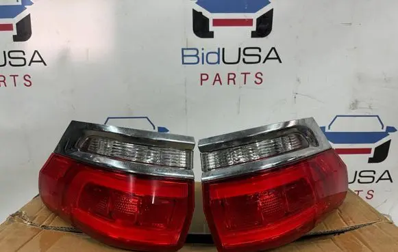 Jeep Cherokee Rear/tail lights set 