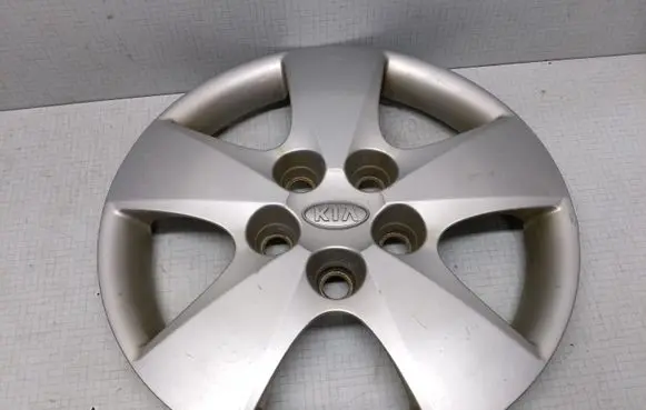 KIA Ceed R15 wheel hub/cap/trim 529601H000