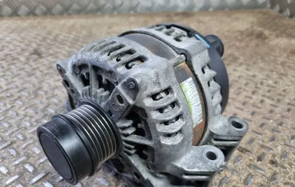 Jeep Grand Cherokee Generator/alternator 56029789AA P56029789AA