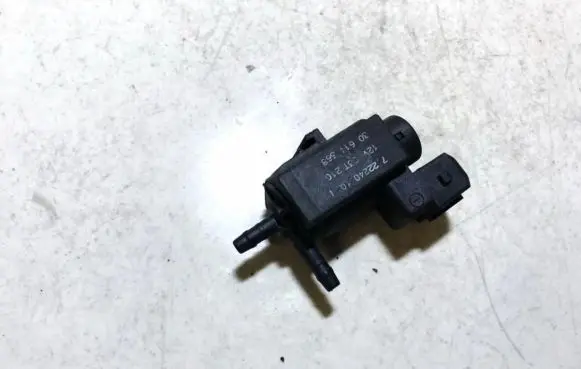 Volvo V70 Turbo solenoid valve 30611668 72224010