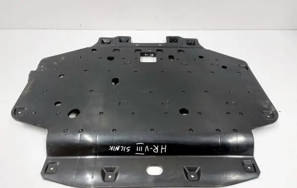 Honda HR-V Engine splash shield/under tray 74111-3M0-000