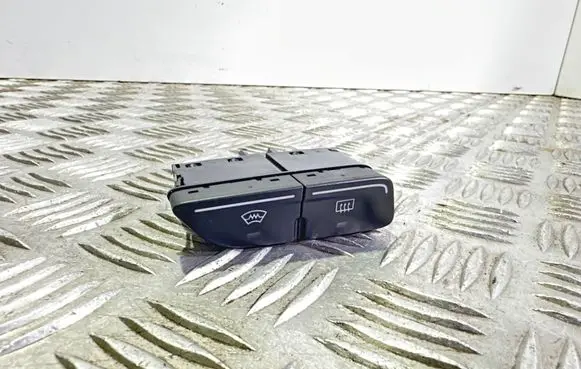 Ford Grand C-MAX Windscreen/window heater switch AM5T18K574AB