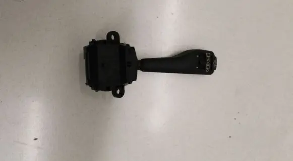 BMW 5 E39 Wiper control stalk 8375407I