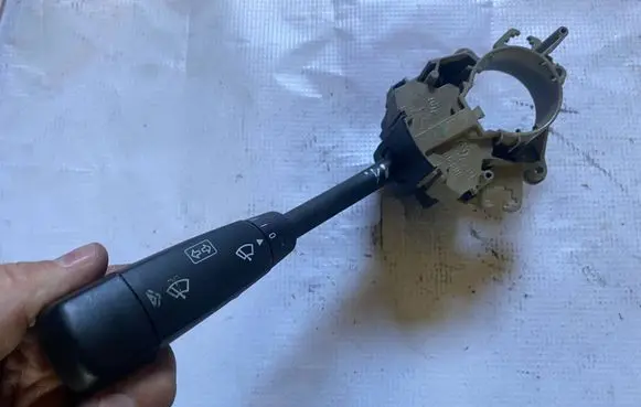 Mercedes-Benz E W210 Wiper control stalk a2085450010 2085450010