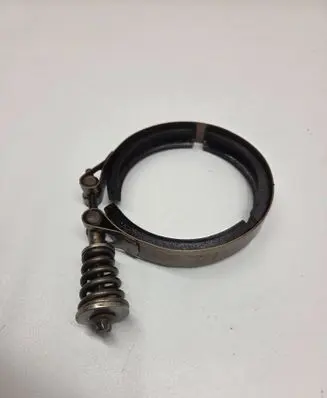 BMW 5 E60 E61 Muffler pipe connector clamp 7793677