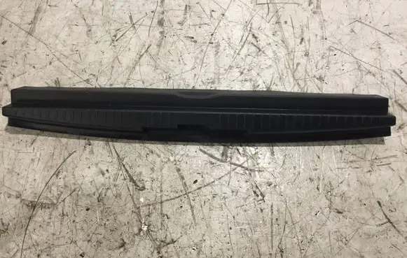 Renault Captur Trunk/boot sill cover protection 849C89010R