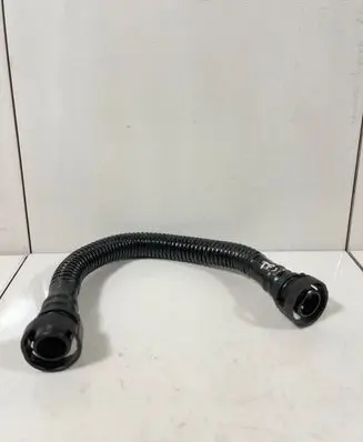 Audi A3 S3 8P Breather hose/pipe 06F103221