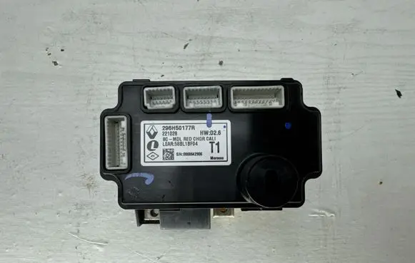 Renault Zoe Charging relay 296H50177R 221028 0000642906