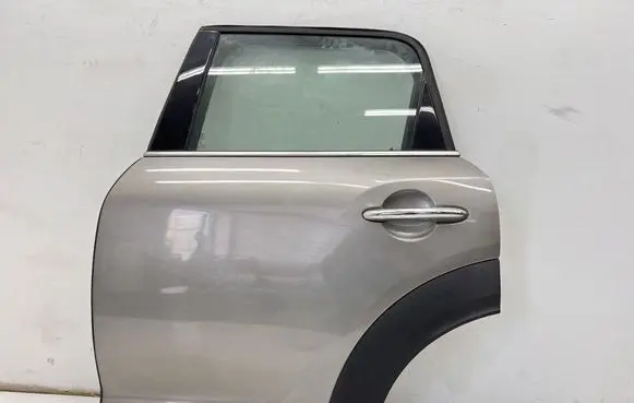 Mini Cooper Countryman F60 Rear door 