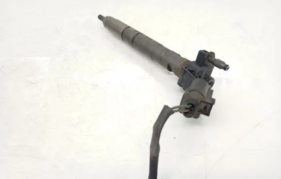 Audi A5 8T 8F Fuel injector 059130277BE 0445116023
