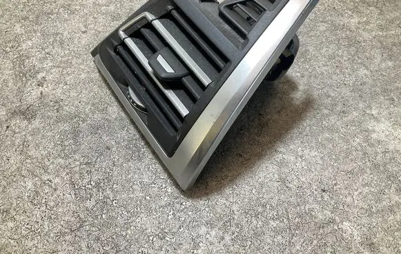 Dashboard side air vent grill/cover trim