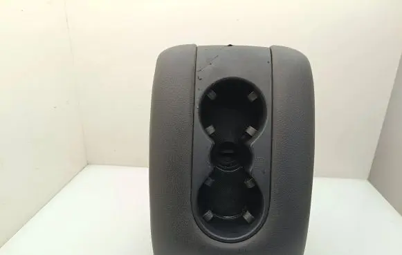 Audi Q7 4L Armrest 4L1864207