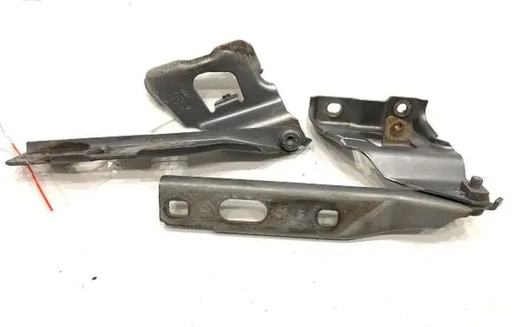 Audi A4 S4 B8 8K Engine bonnet/hood hinges 