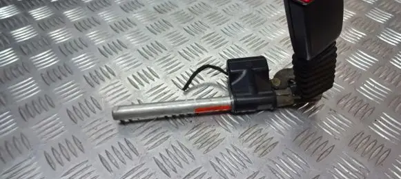 Mercedes-Benz C W203 Third row seat belt 2038600469