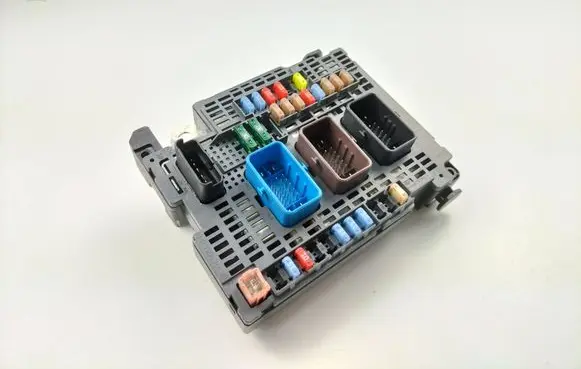 Citroen C4 II Fuse box set 9674921580