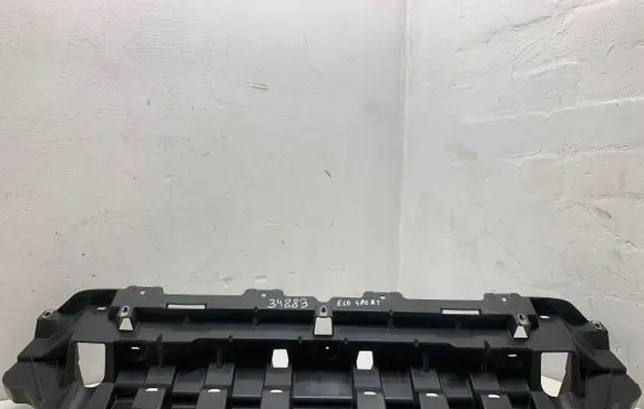 Front bumper skid plate/under tray