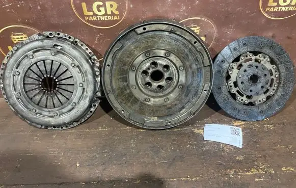 Volvo S40 Clutch set kit 9M517550AA