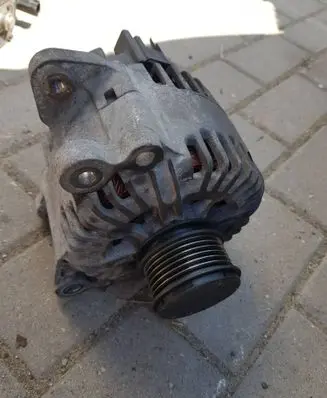 Seat Altea Generator/alternator 06F903023C
