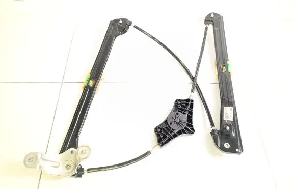 Volkswagen Golf VII Front door electric window regulator 5G4837462F 122271