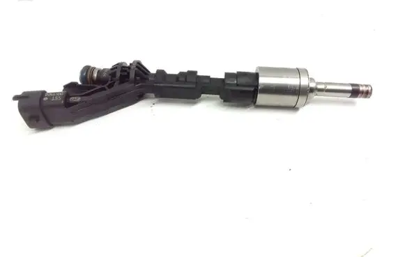 Ford Kuga II Fuel injector 0261500155 CJ5G9F593AA