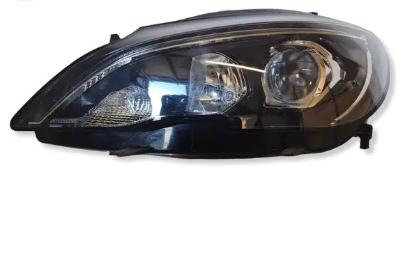 Peugeot 308 Headlight/headlamp 9816990680