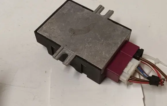 BMW 1 E81 E87 Fuel injection pump control unit/module 1614718042601 55892110 070452582