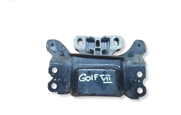 Skoda Octavia Mk3 (5E) Engine mount bracket 5Q0199555AB 121112014