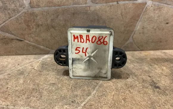 Mercedes-Benz E W212 Other relay 0522120204