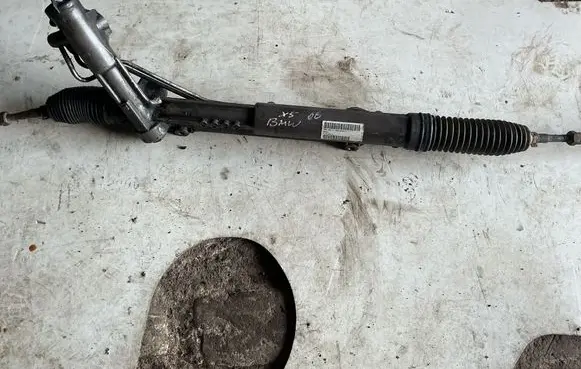 BMW X5 E53 Steering rack 6774339