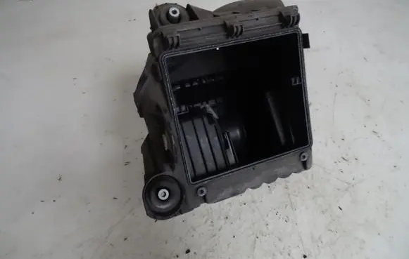 Mercedes-Benz B W245 Air filter 